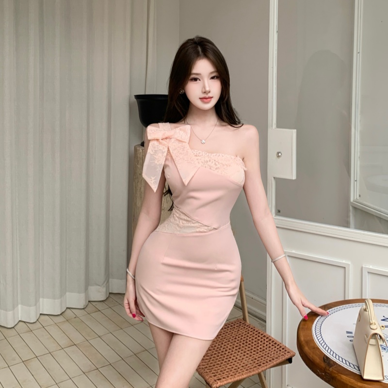 Package hip lace T-back bow formal dress