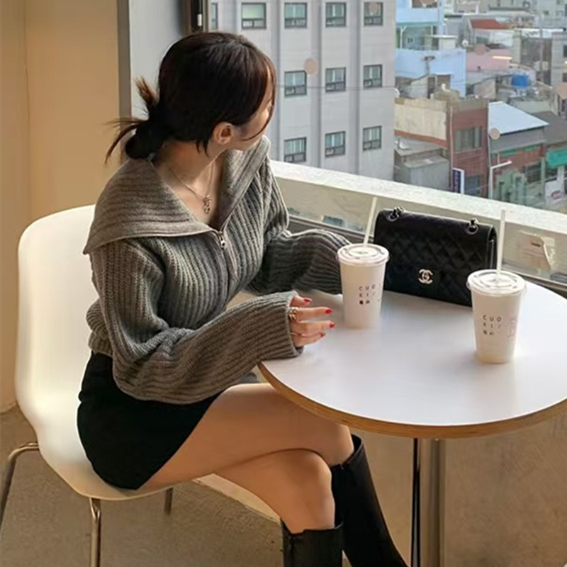 Large lapel short coat zip sweater for women