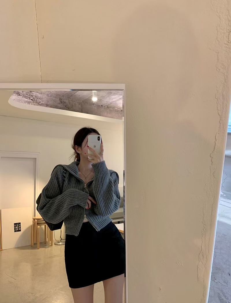 Large lapel short coat zip sweater for women
