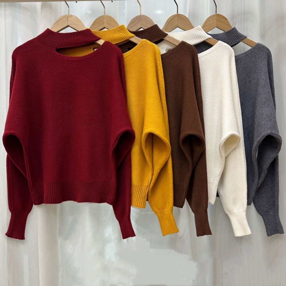Strapless spring and autumn sweater for women