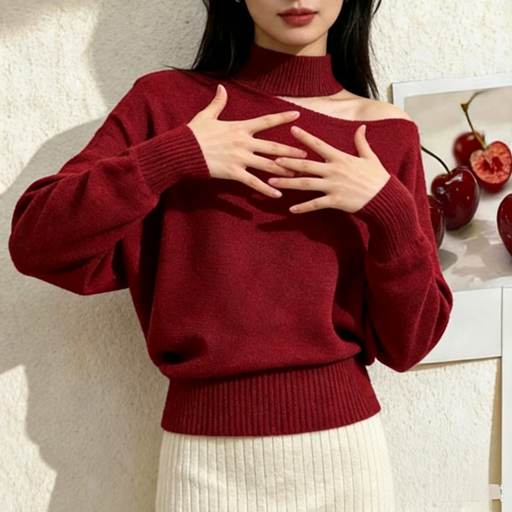 Strapless spring and autumn sweater for women