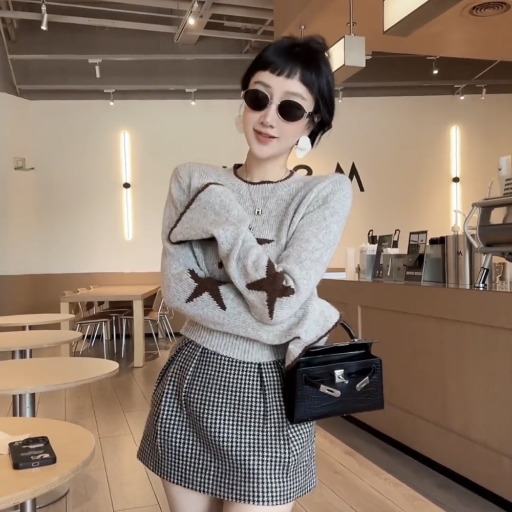 Show young sweater temperament tops for women