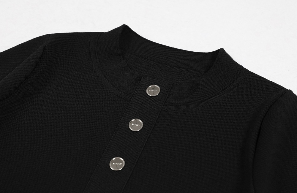 Pseudo-two black dress short sleeve T-back for women