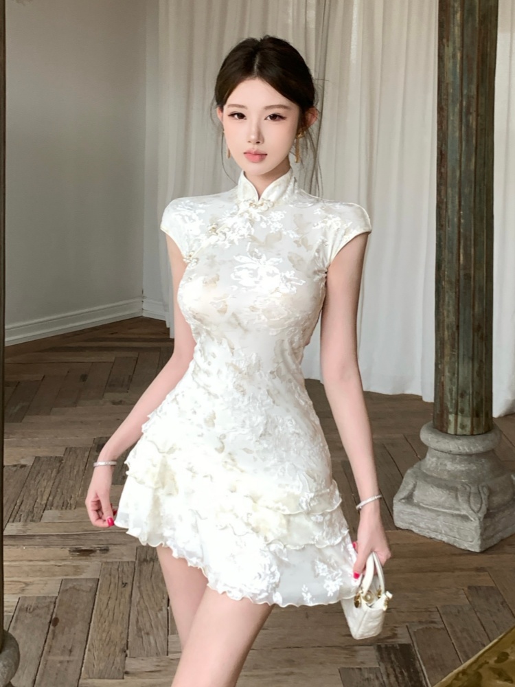 Chinese style slim T-back lace pinched waist dress