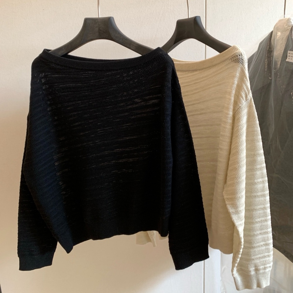 Temperament sloping shoulder long sleeve tops for women