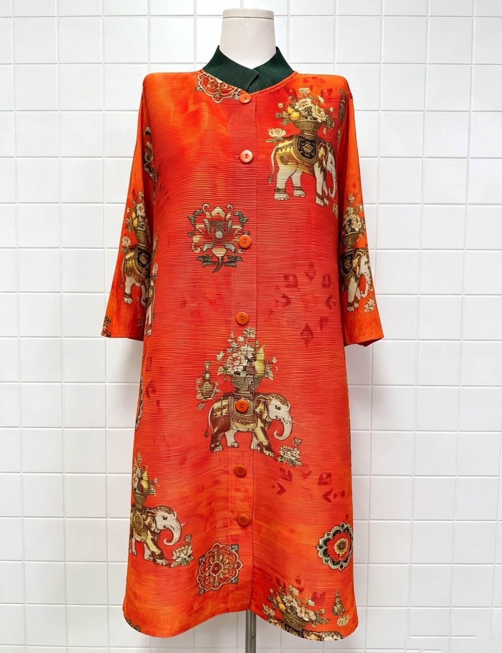 Pleats Please long straight hair show young printing dress