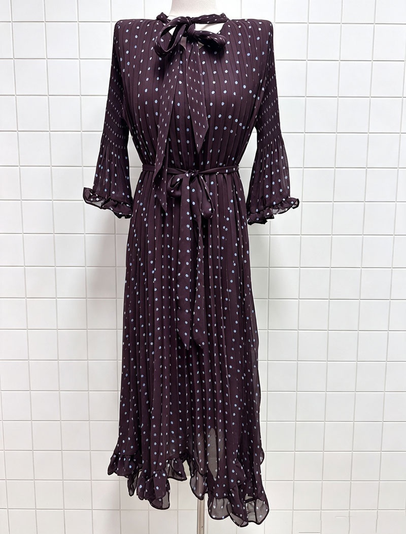 Fold large yard long dress polka dot dress for women