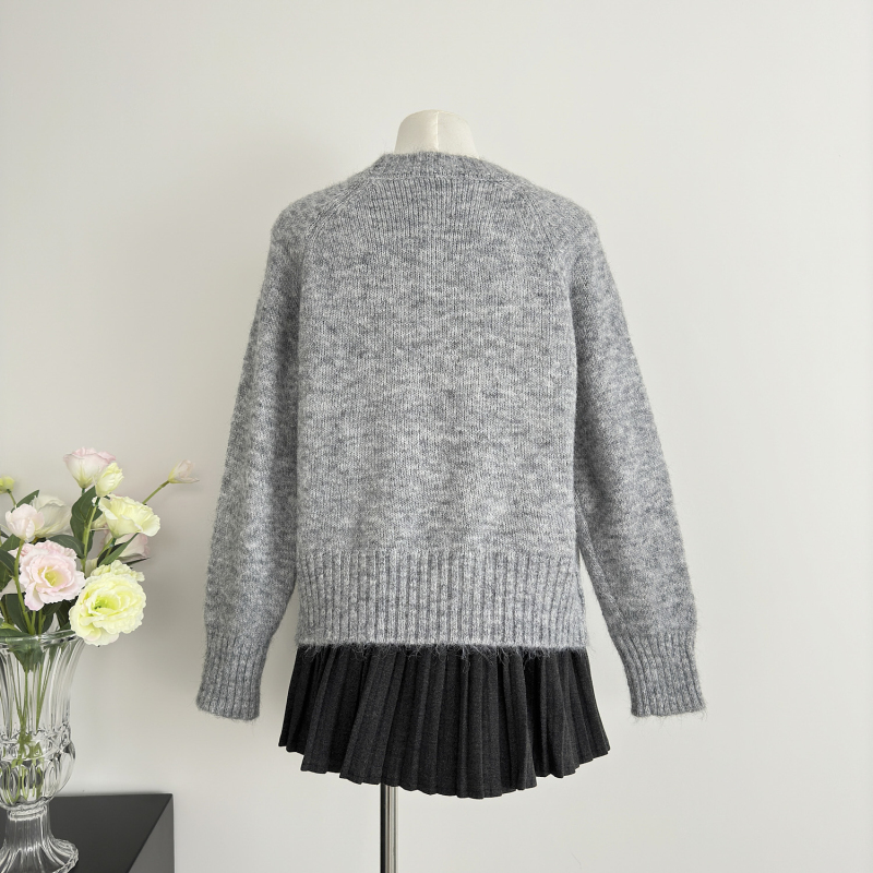 Autumn cubs tops Korean style sweater
