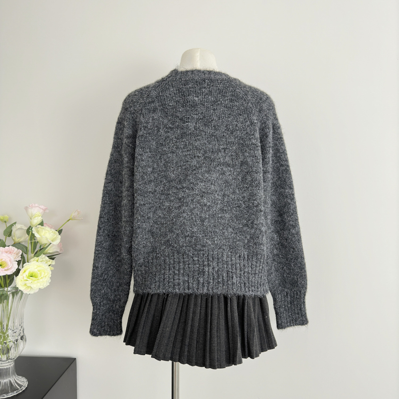 Autumn cubs tops Korean style sweater