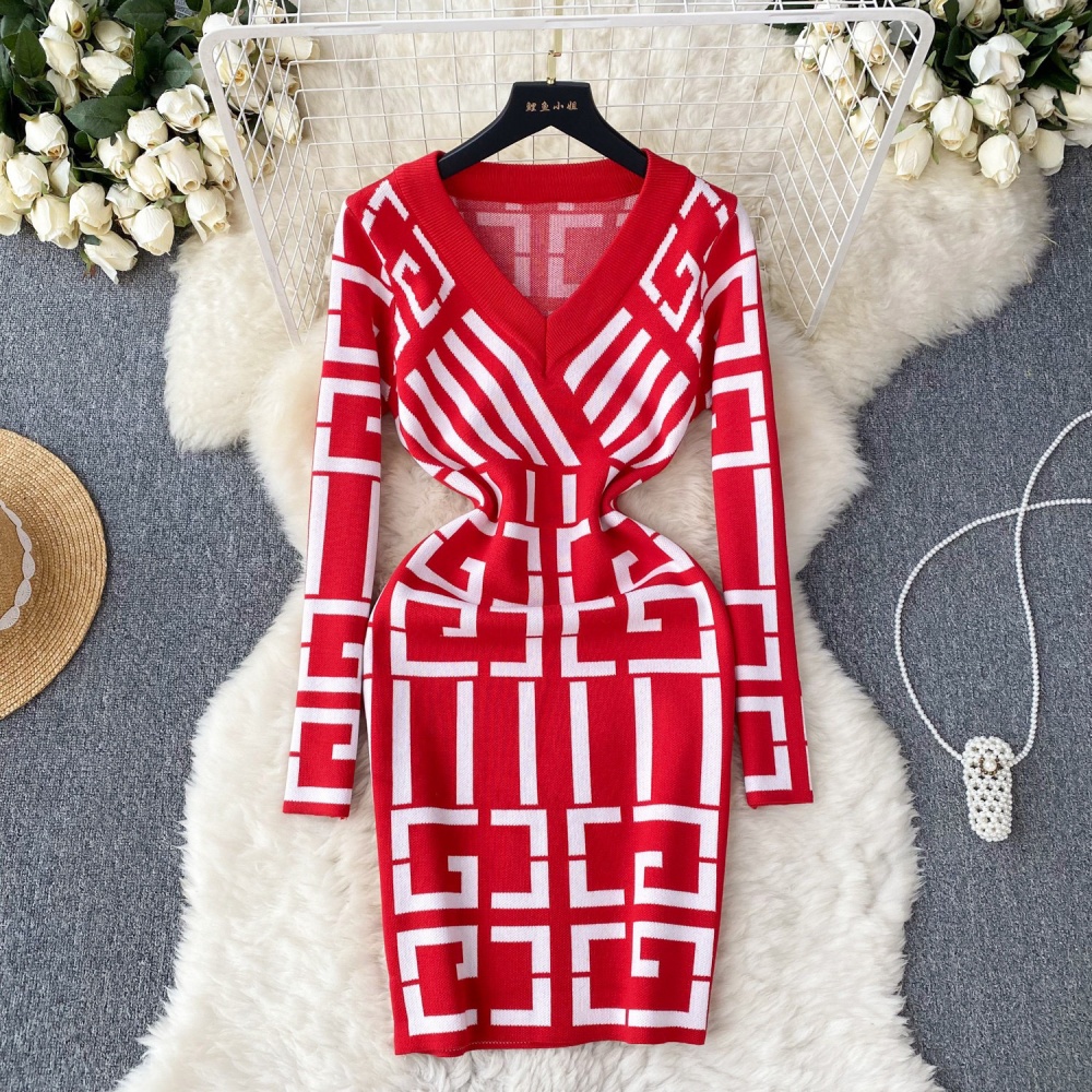 Bottoming dress inside the ride sweater for women