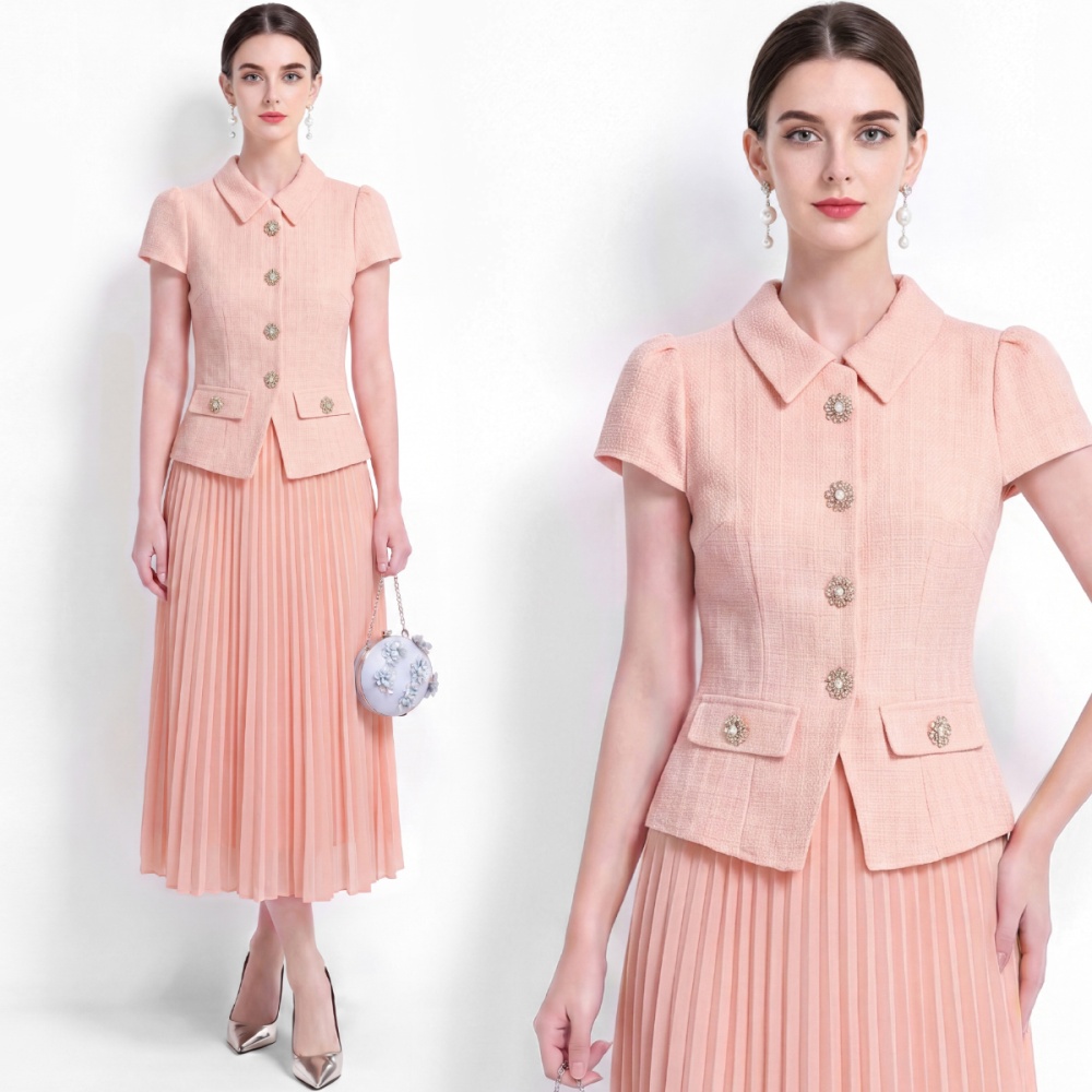 Short sleeve pleated lapel A-line pinched waist dress