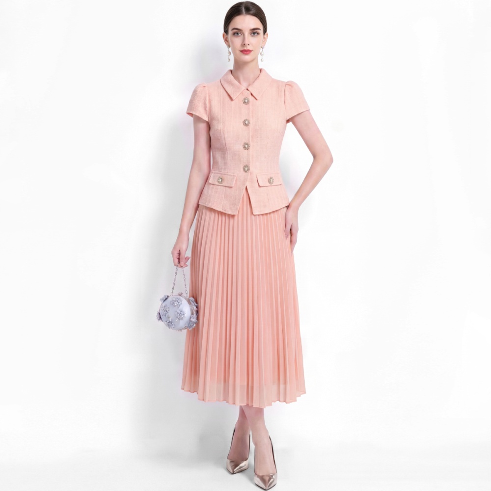 Short sleeve pleated lapel A-line pinched waist dress