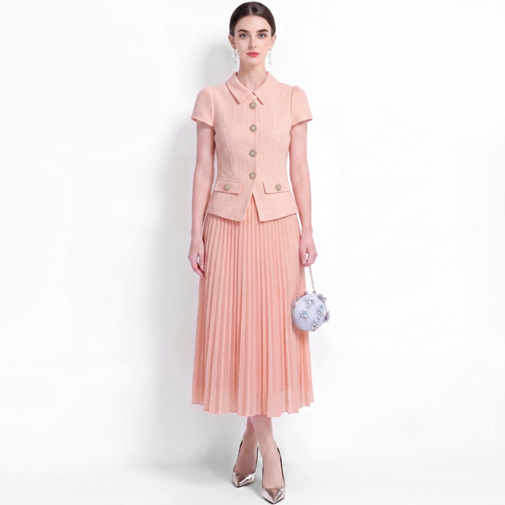 Short sleeve pleated lapel A-line pinched waist dress