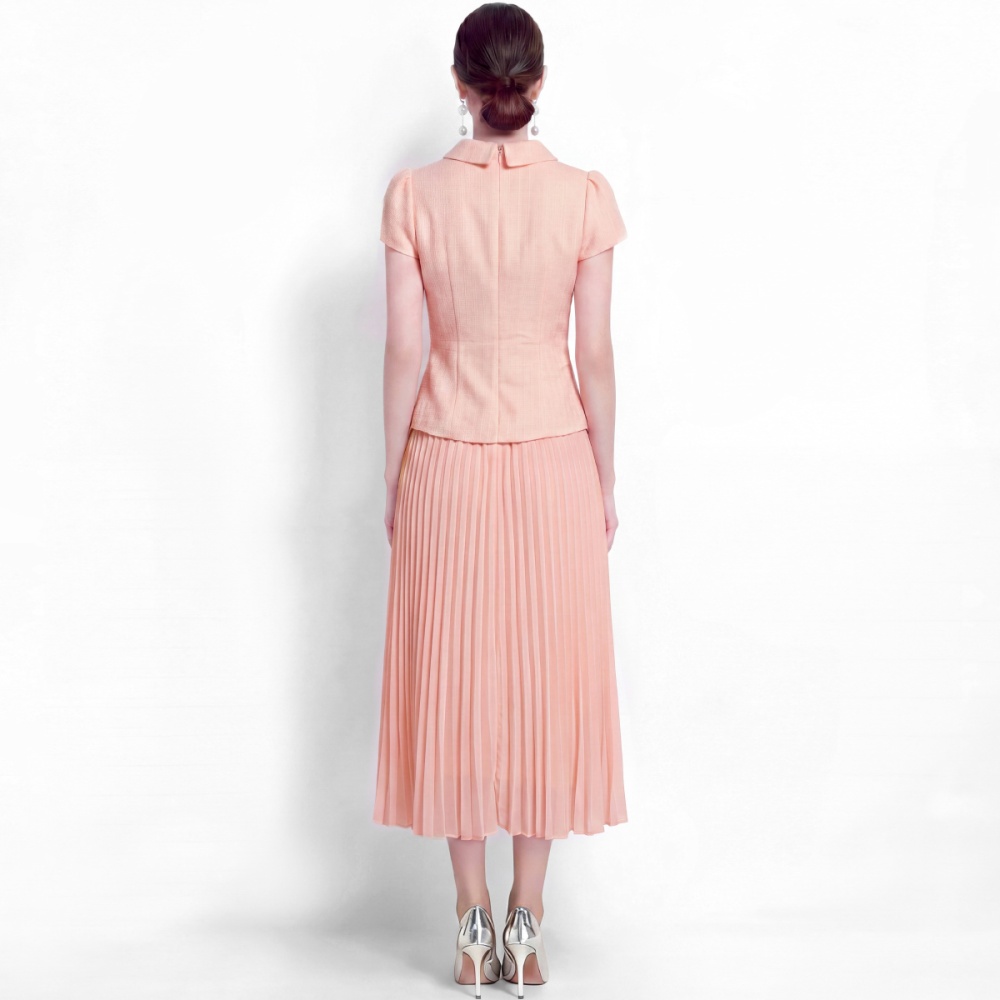 Short sleeve pleated lapel A-line pinched waist dress