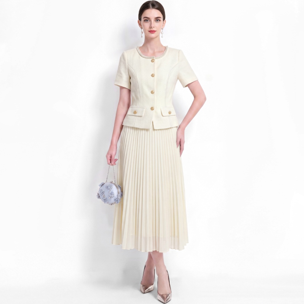 Slim pinched waist tops pearl light skirt a set