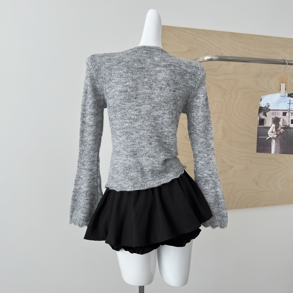 V-neck inside the ride sweater slim green tops for women
