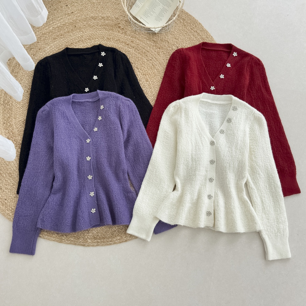 V-neck skirt hem cardigan pearl buckle tops for women