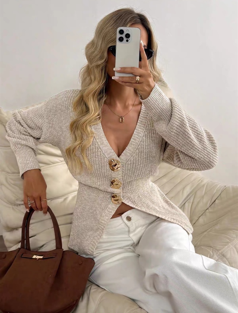 Fashion European style sweater V-neck cardigan for women