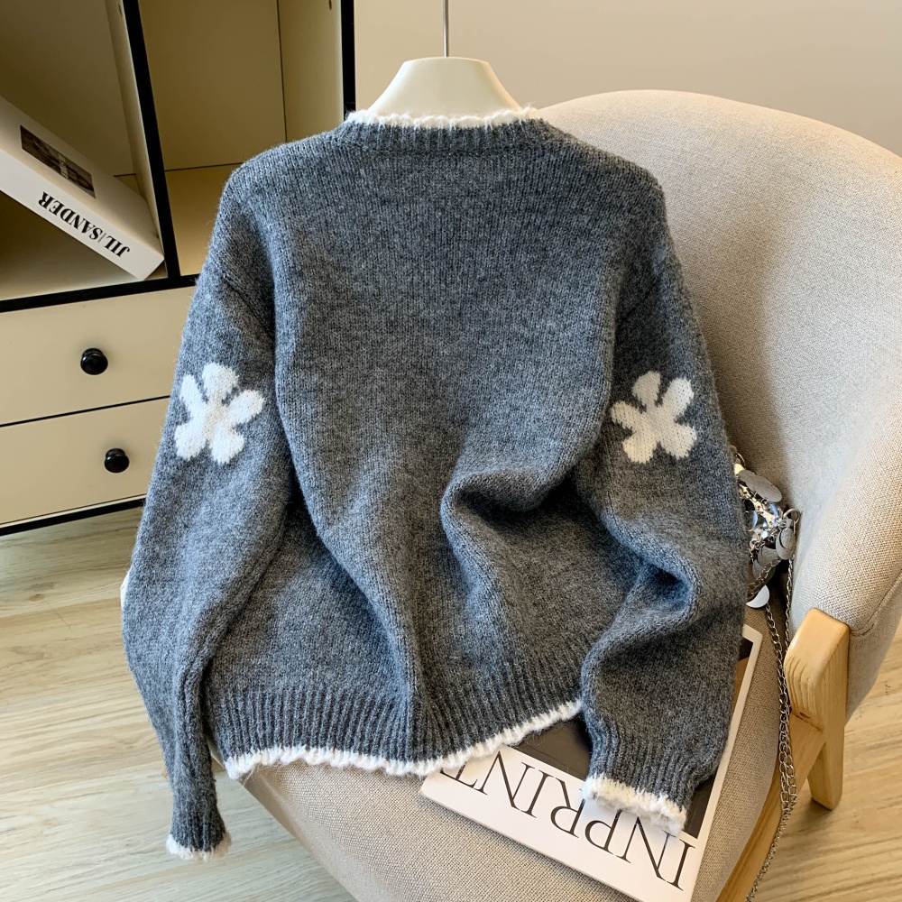 Show young cardigan embroidery sweater for women