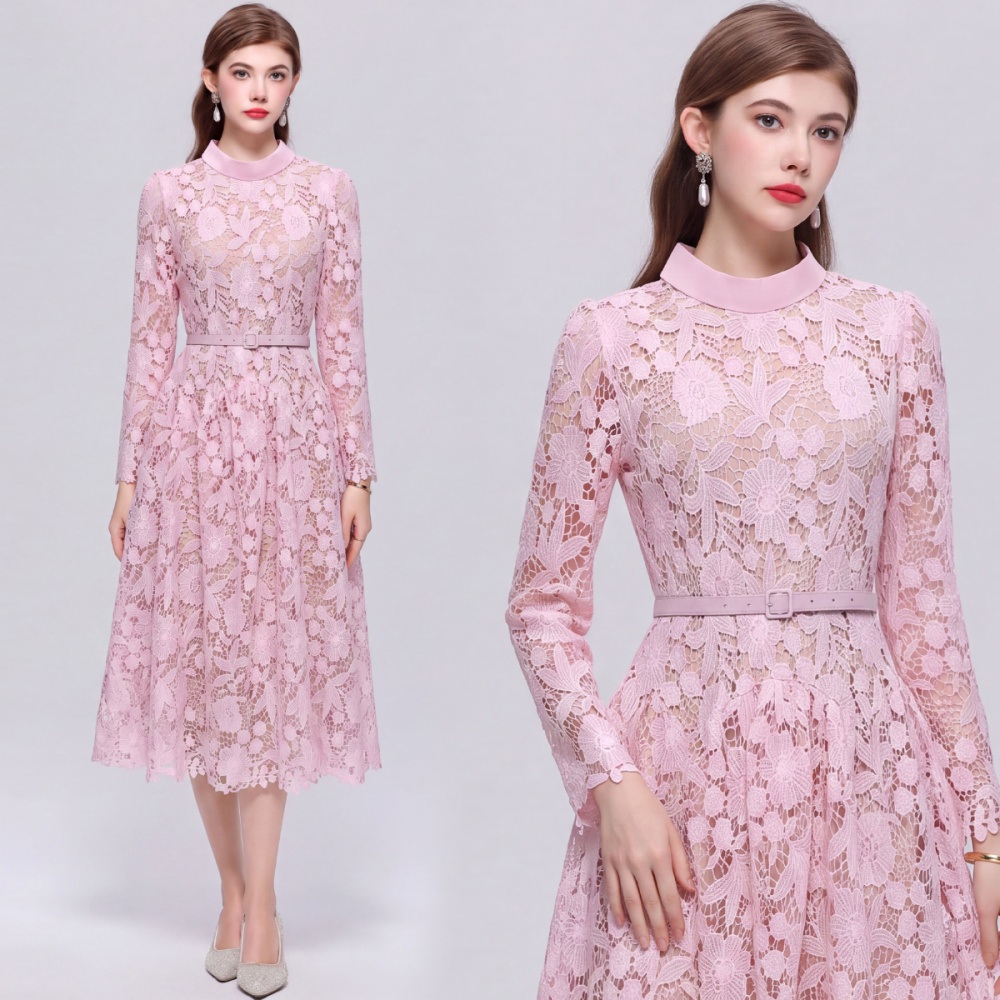 Round neck inside the ride with belt A-line dress