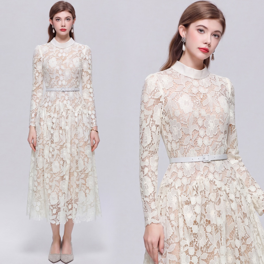 Temperament pinched waist flowers inside the ride dress