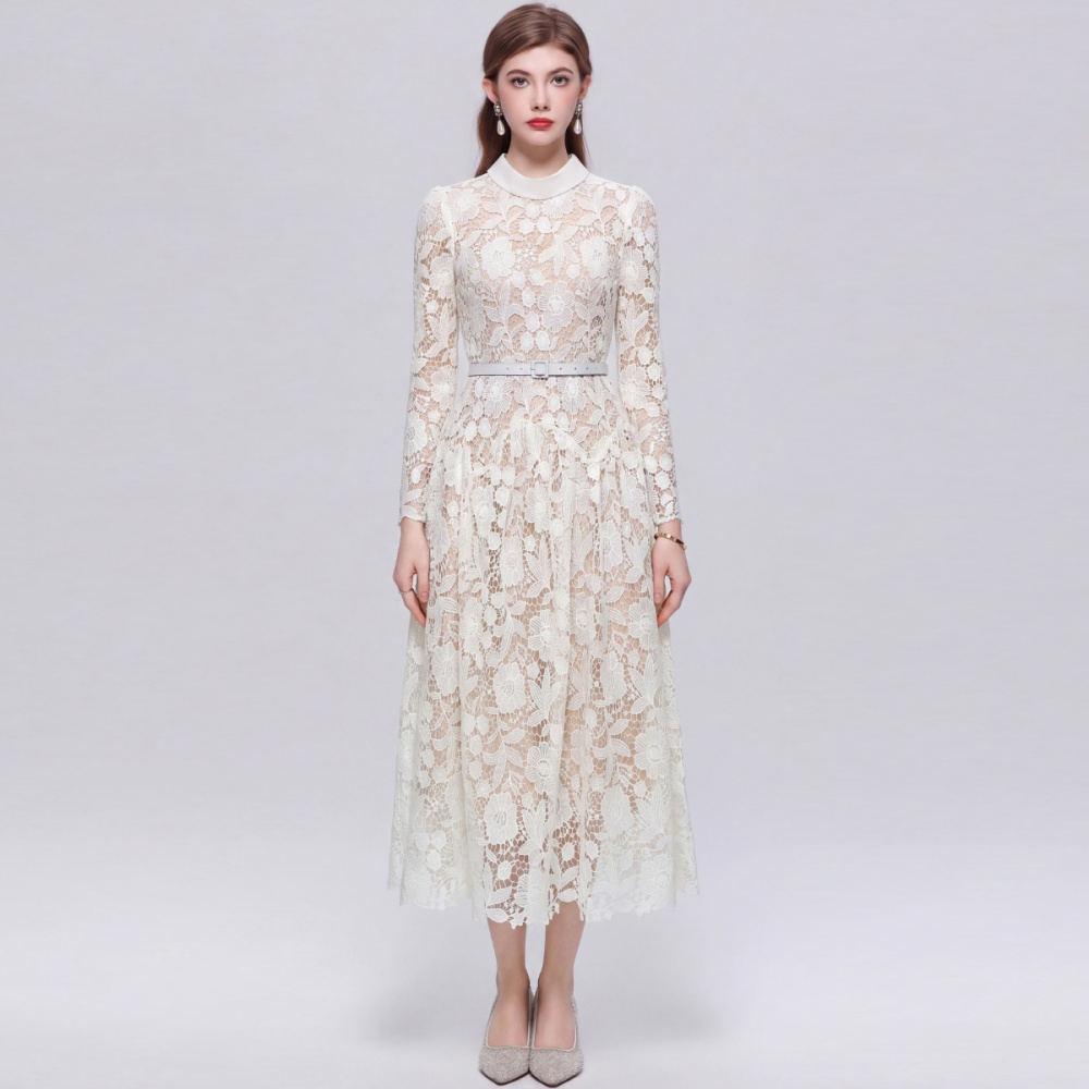 Temperament pinched waist flowers inside the ride dress