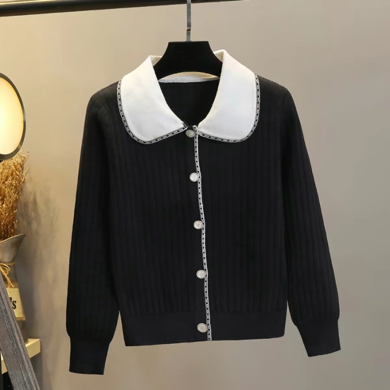 Slim wears outside coat lapel knitted sweater for women