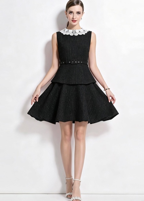 Thick and disorderly lace sleeveless splice T-back
