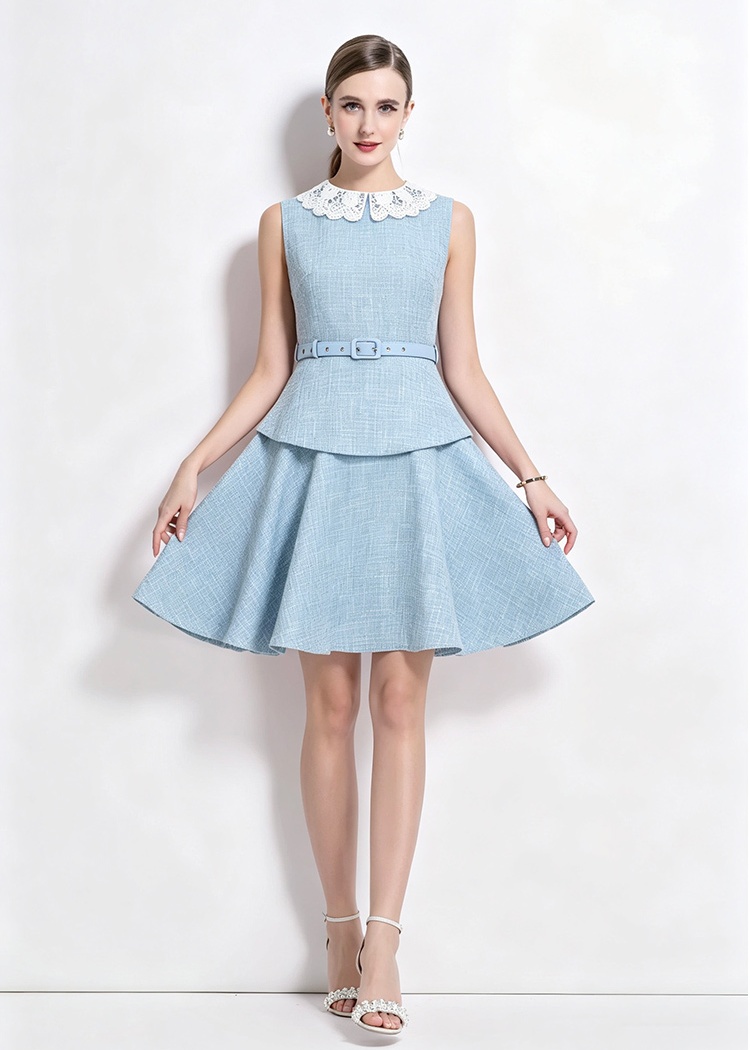 Thick and disorderly lace sleeveless splice T-back