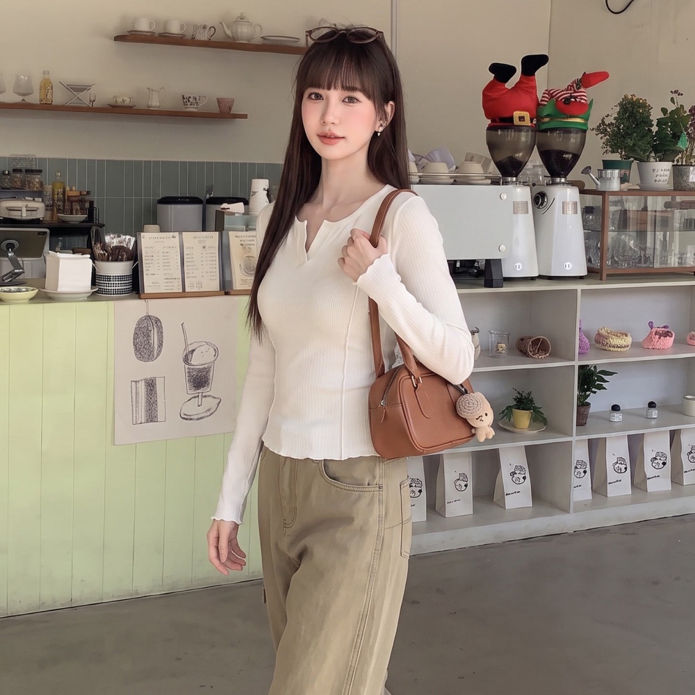 V-neck long sleeve T-shirt wood ear bottoming shirt