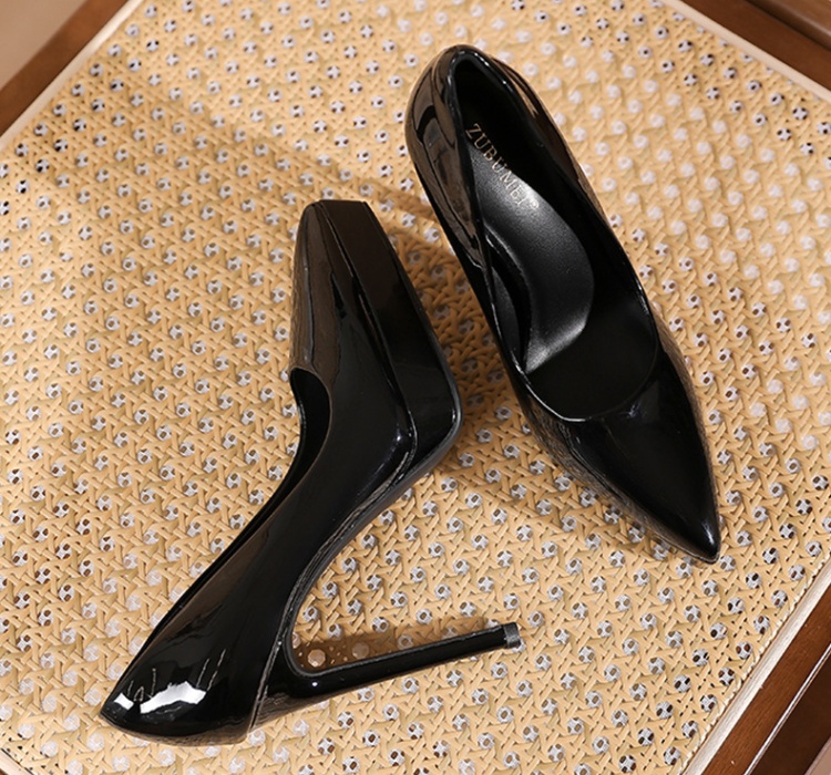 Cozy pointed shoes patent leather high-heeled shoes