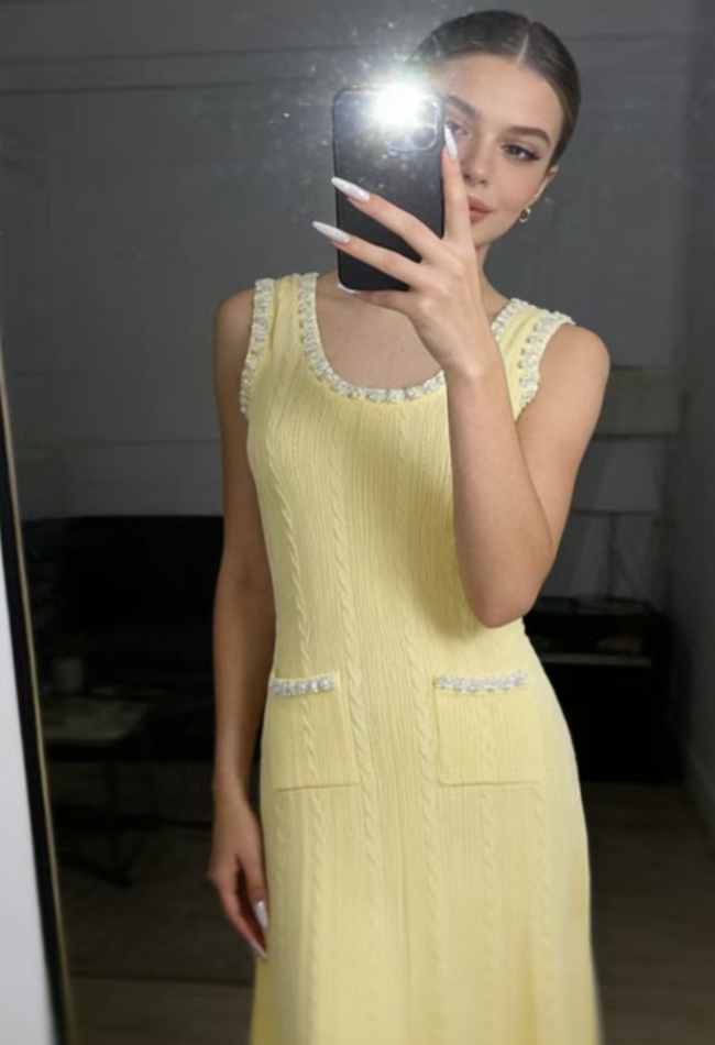 Knitted A-line long dress ladies temperament dress