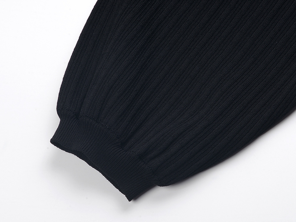 V-neck pinched waist dress temperament long dress