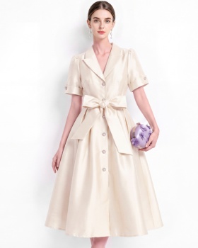 Single-breasted business suit formal dress