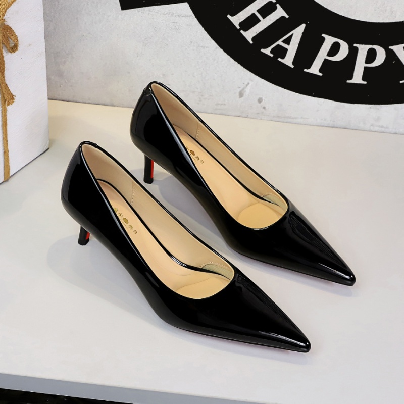 Patent leather sexy shoes European style stilettos for women