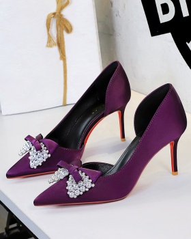 Pearl banquet bow pointed ornament shoes