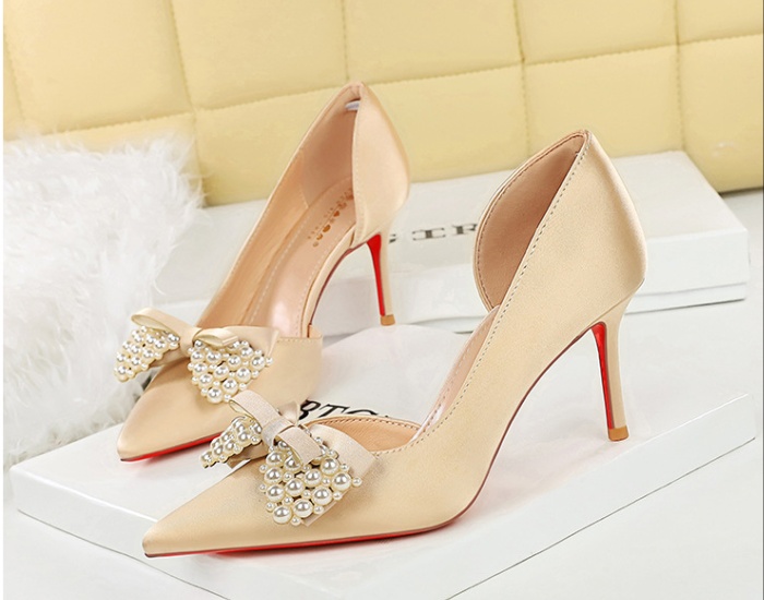 Pearl banquet bow pointed ornament shoes