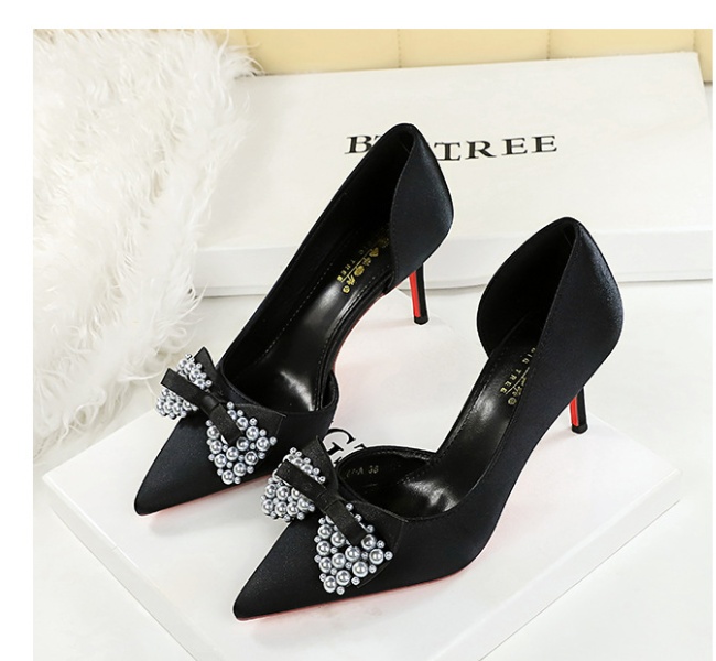 Pearl banquet bow pointed ornament shoes