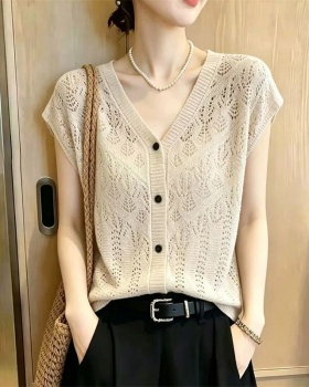 Loose hollow summer slim boats sleeve tender sweater for women