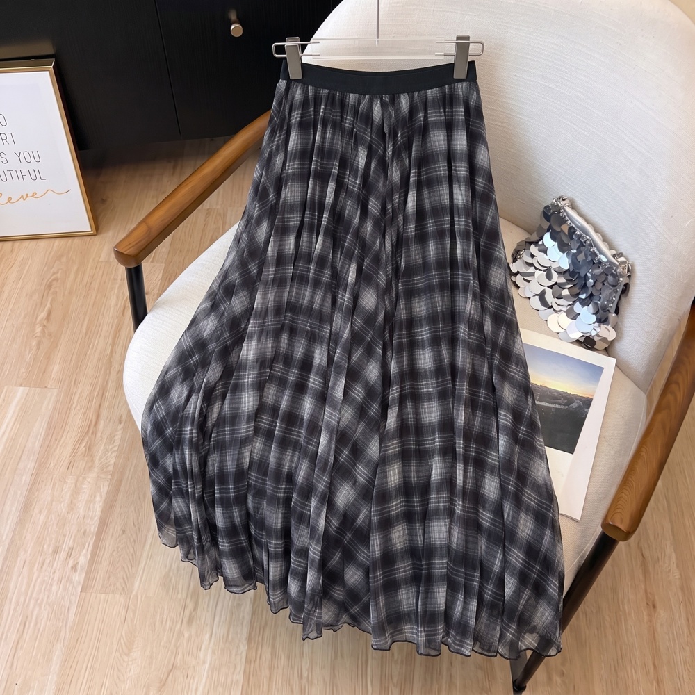 Autumn pleated plaid retro skirt for women