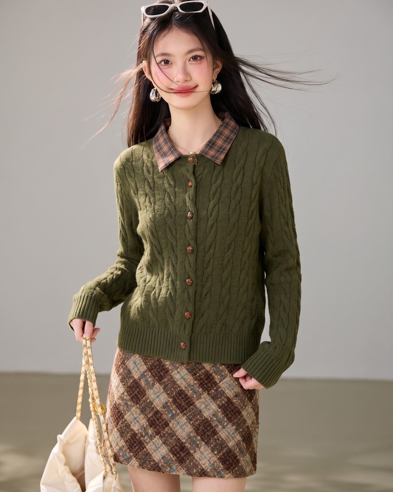 Plaid knitted lapel coat stitching winter sweater