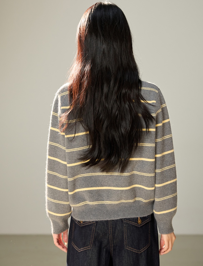 High collar long sleeve sweater knitted cardigan