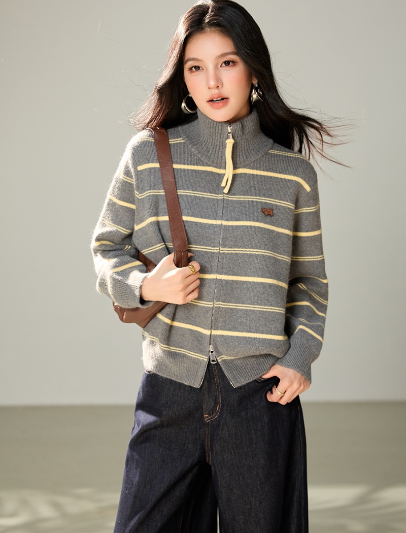 High collar long sleeve sweater knitted cardigan