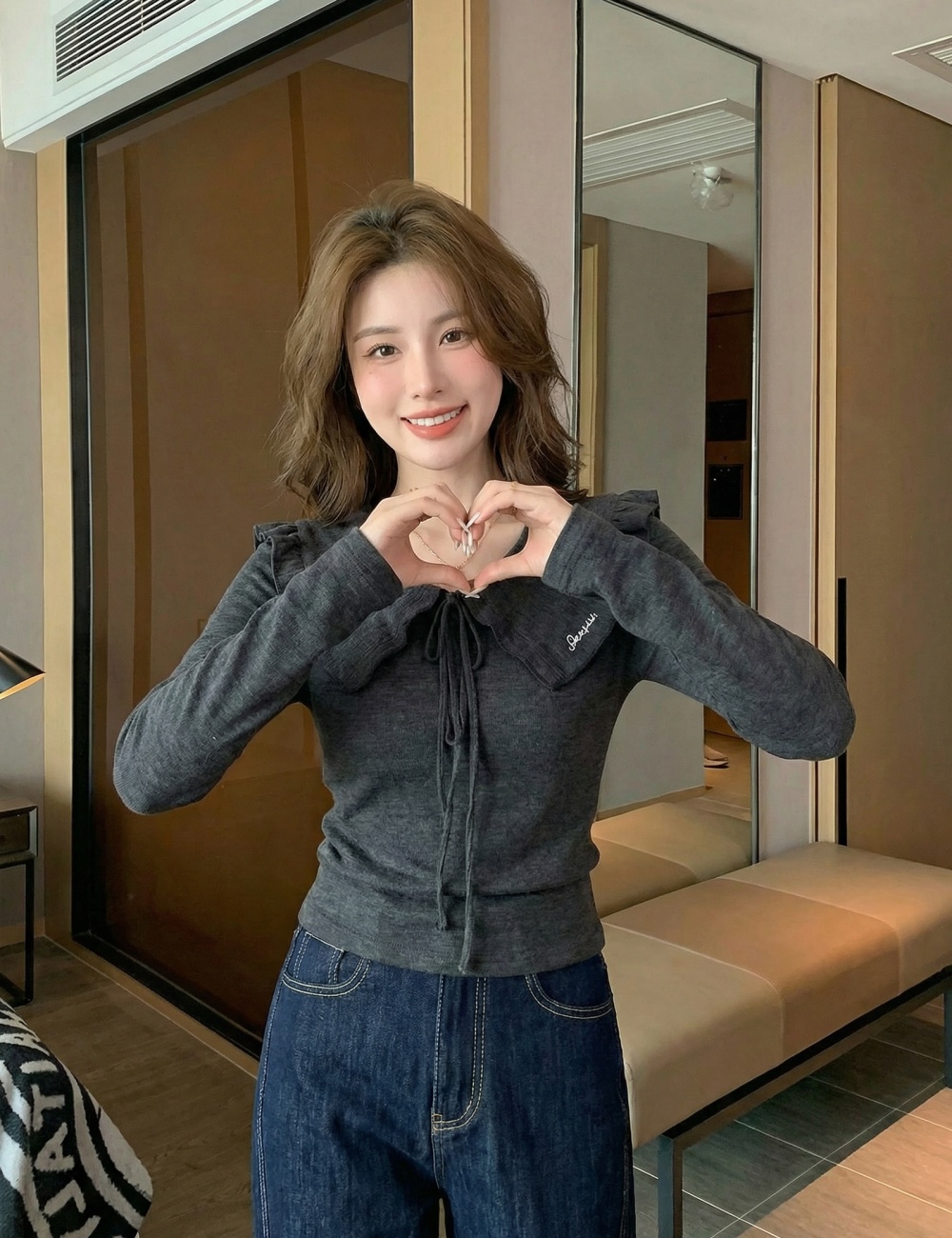 Embroidery wool tops navy collar T-shirt for women