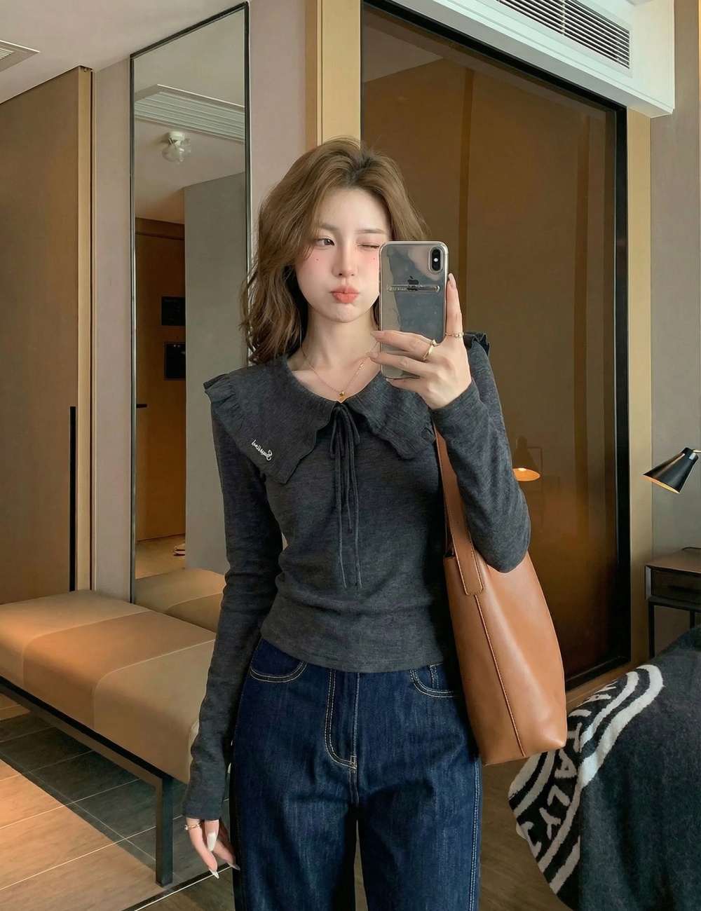 Embroidery wool tops navy collar T-shirt for women