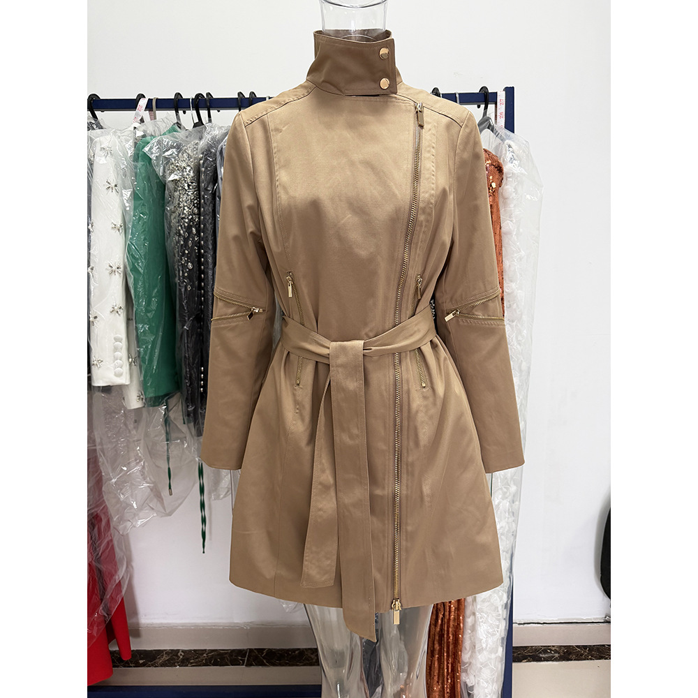 Long European style coat fashion windbreaker