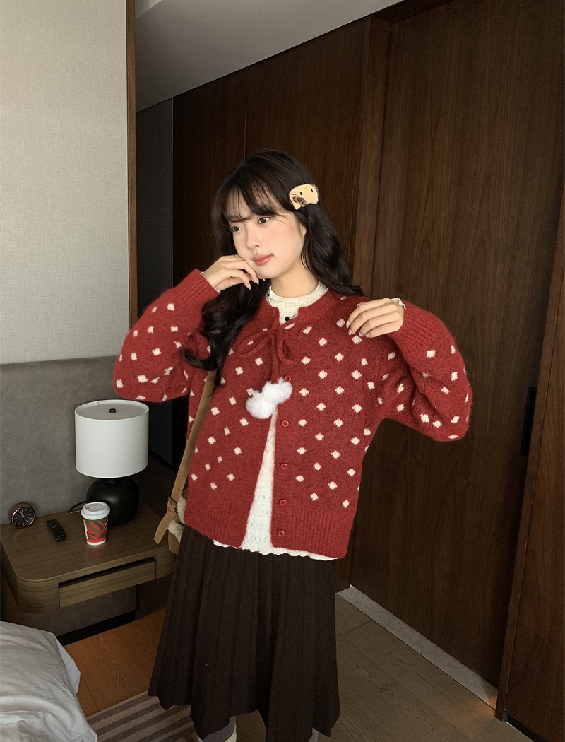 Polka dot knitted tops thermal round neck sweater