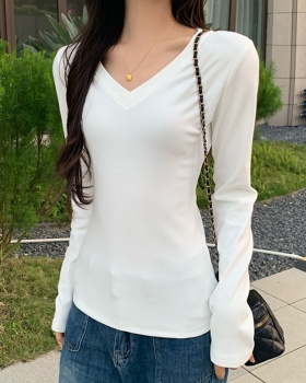 V-neck T-shirt long sleeve bottoming shirt for women