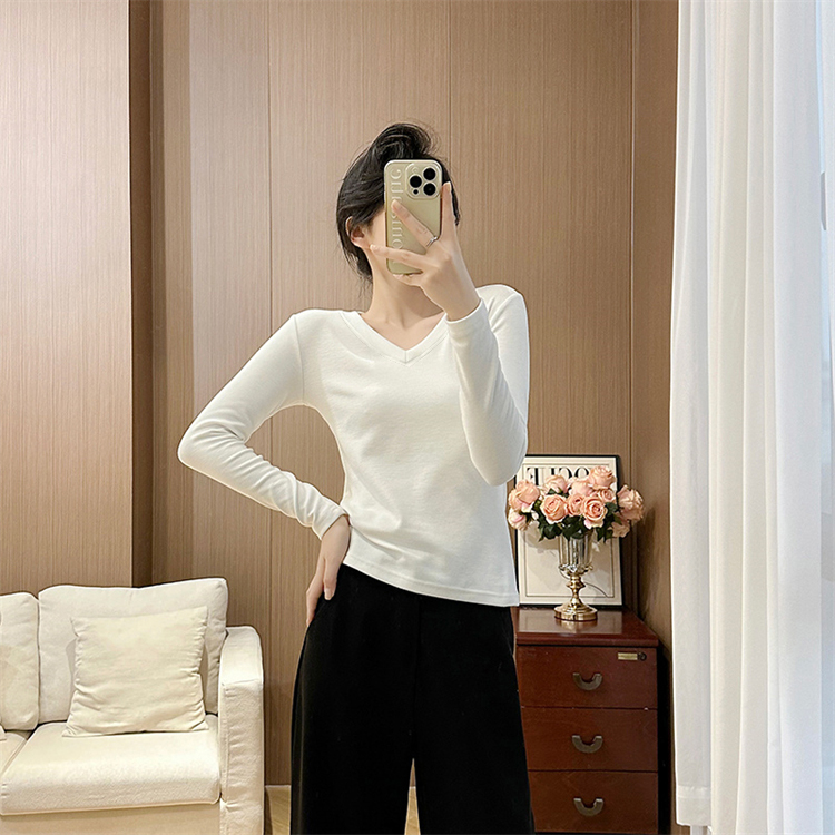 V-neck T-shirt long sleeve bottoming shirt for women