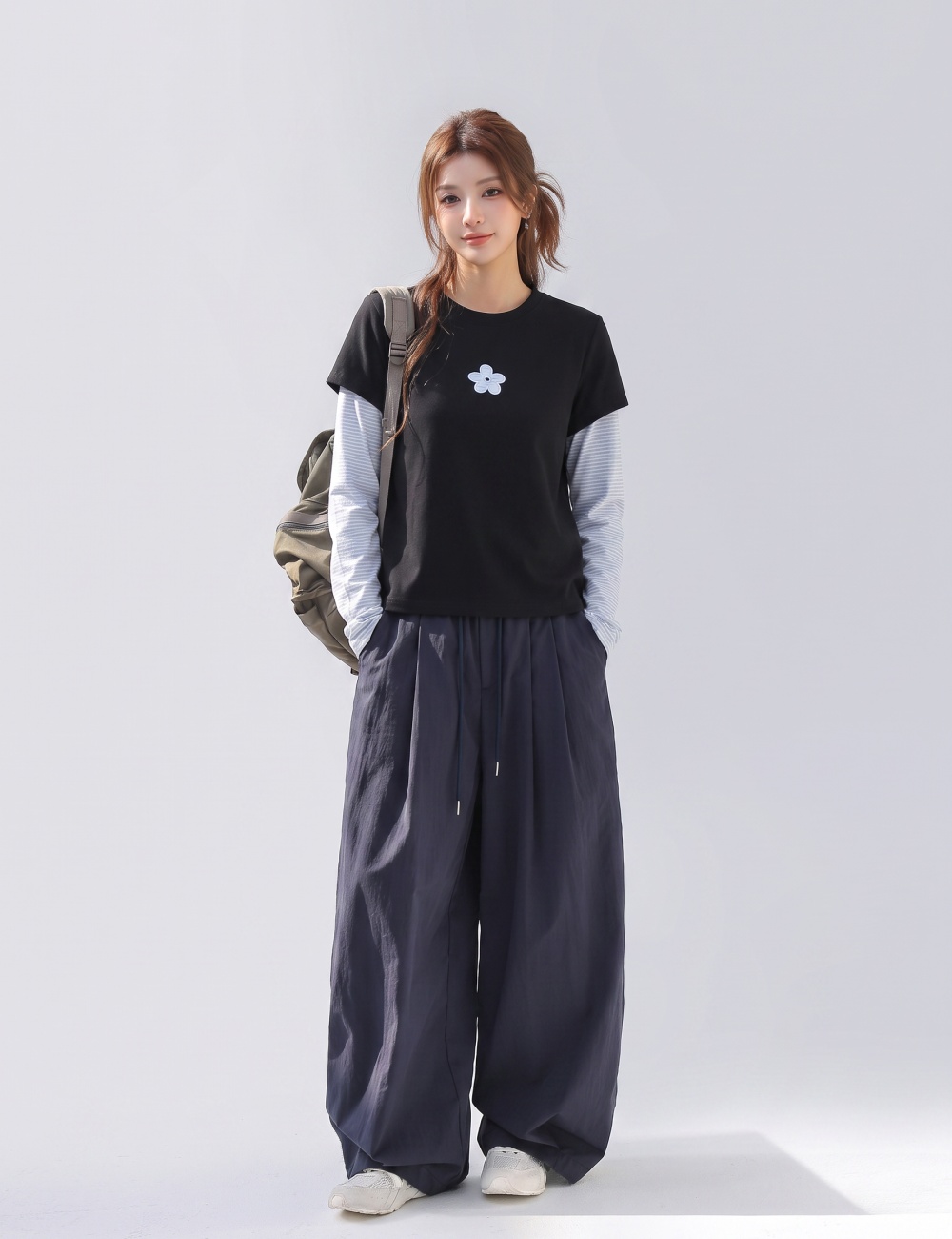 Embroidery T-shirt spring and autumn tops for women